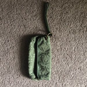 Green Simply Vera wristlet